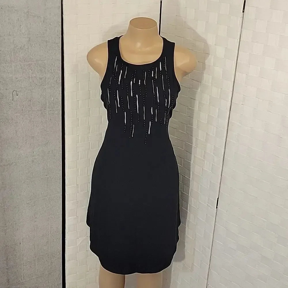 BRAND NEW APT.9 SLEEVELESS ROUNDNECK WOMEN